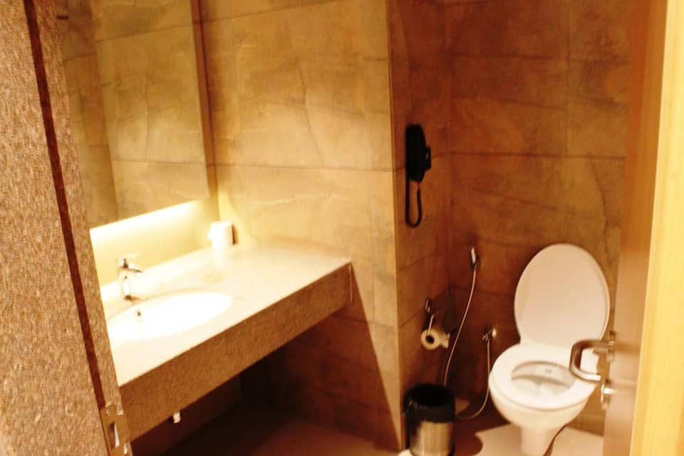 Click Hotel Bhuj photo 4